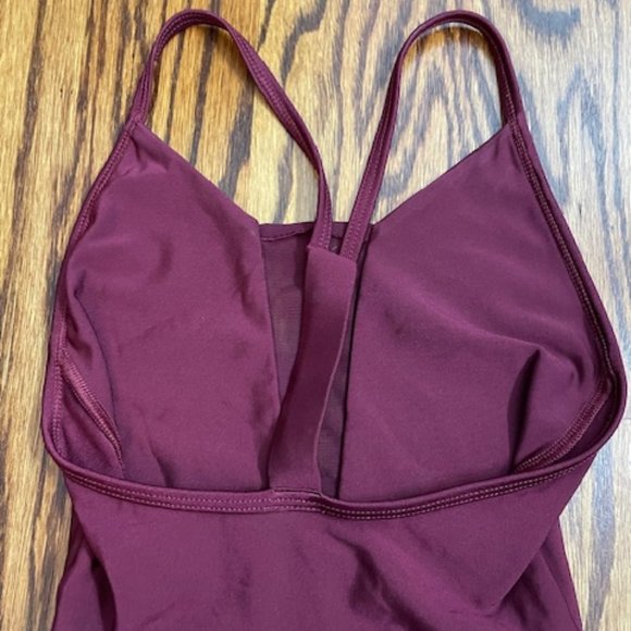 Bullet Pointe Leotard - wine color - size XS - excellent condition - dance - Picture 6 of 7